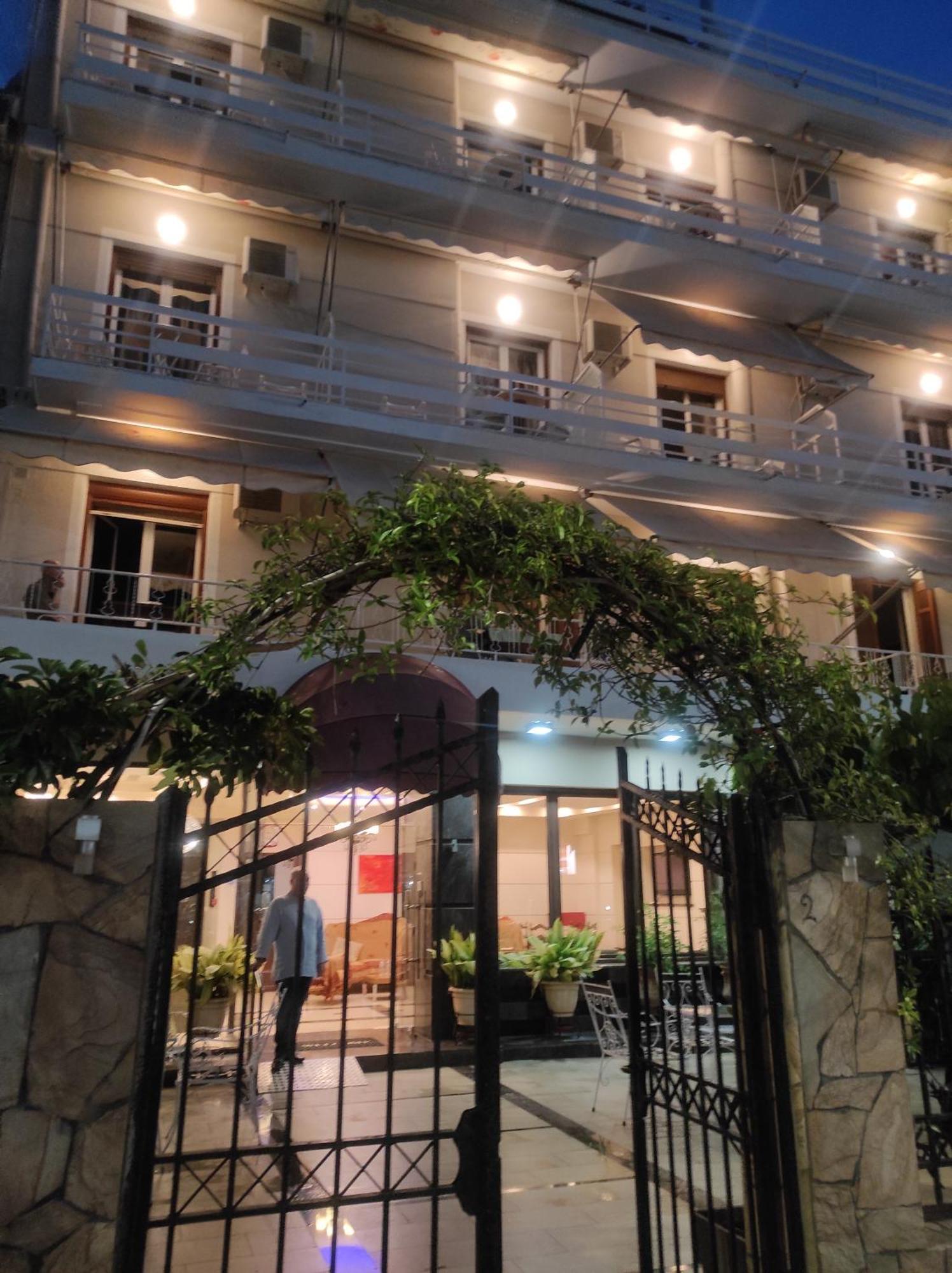 Hotel Georgios Loutra Edipsou  Exterior foto